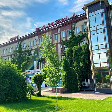Hotel Zhambyl Taraz Exterior foto